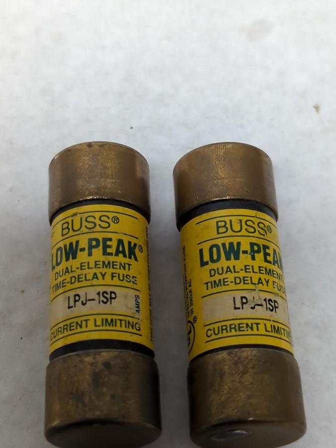 Used COOPER BUSSMANN,LPJ-1SP,LOW-PEAK 1 AMP FUSES LOT OF 2 PRE-OWNED