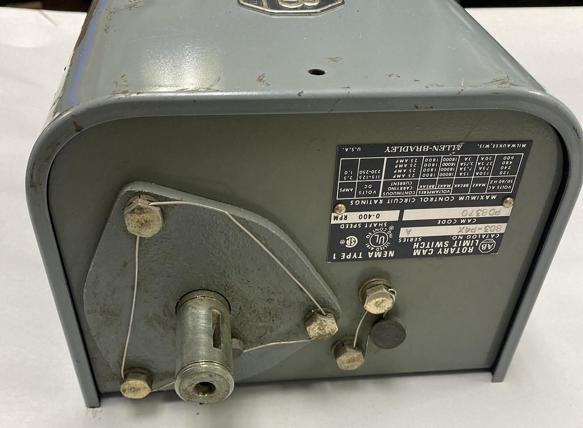Used ALLEN BRADLEY,803-P4X,SER. A ROTARY CAM LIMIT SWITCH SIZE 1 0-400RPM