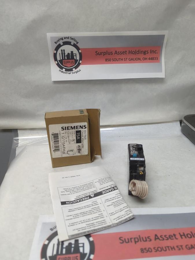 SIEMENS,Q115AFH,GROUND FAULT CIRCUIT BREAKER 1-POLE 15 AMP NOS