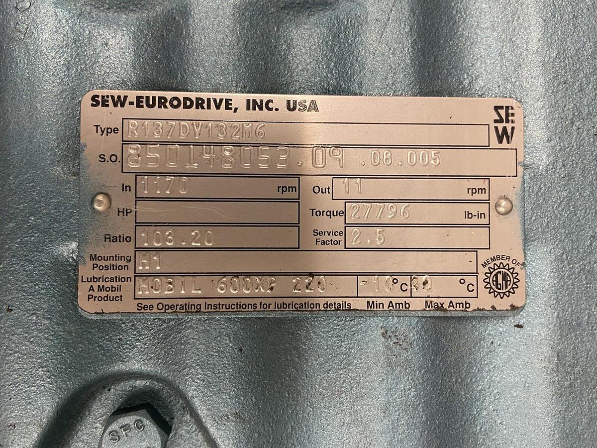 Used Sew Eurodrive,R137DV132M6,GearMotor Ratio 103.20 1170/11RPM Motor 5Hp 230/460V