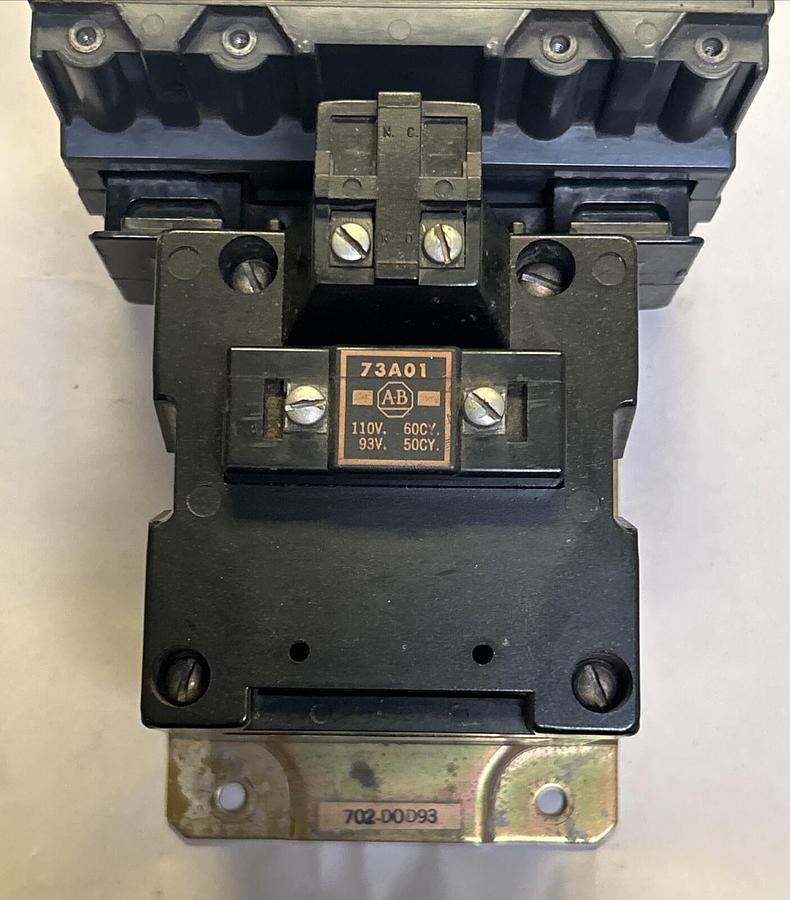 Used ALLEN BRADLEY,702-DOD93,CONTACTOR SIZE 3