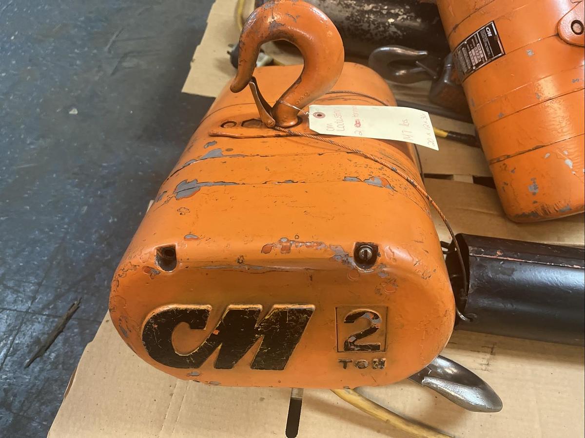 Used Columbus Mckinnon CM,RR-2,ELECTRIC HOIST 2 TON 3PH 16FPM CHAIN  24ft NO PENDANT