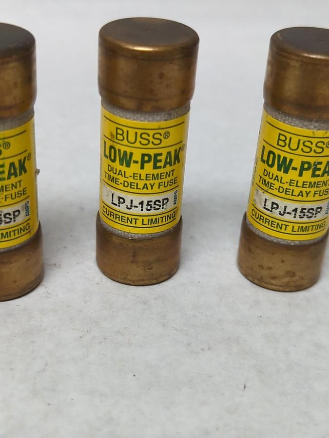 Used COOPER BUSSMANN,LPJ-15SP,LOW-PEAK 15 AMP FUSE LOT OF 3 PRE-OWNED