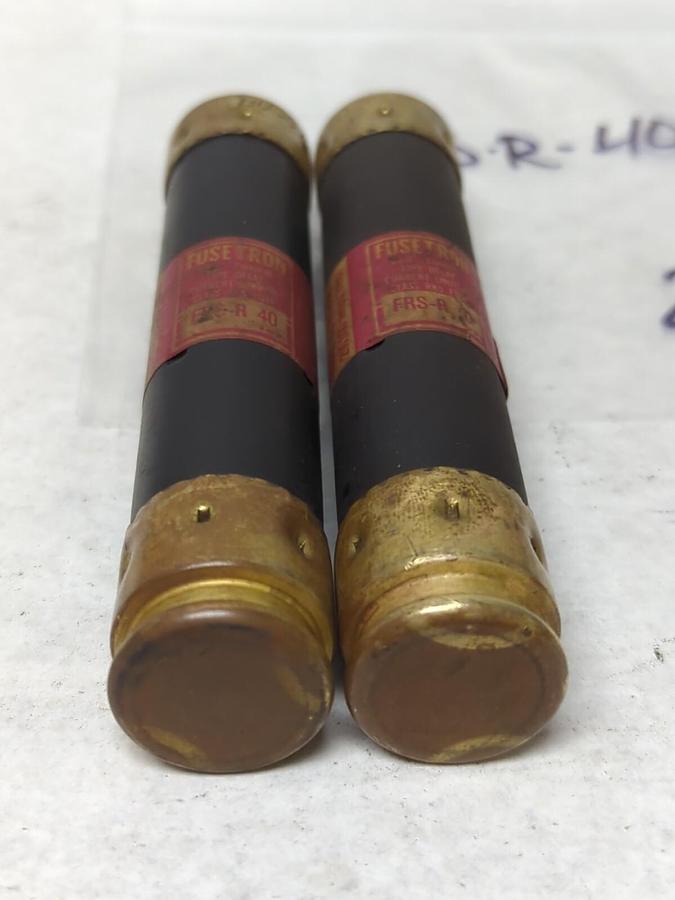 Used COOPER BUSSMANN,FRS-R-40,FUSETRON 40 AMP FUSE LOT OF 2 PRE-OWNED