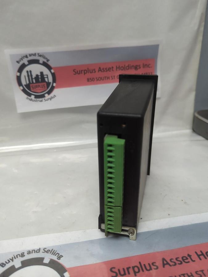 Used LEEDS & NORTHRUP,074825,CAT MANUAL STATION 120/220V 50/60HZ 4A PRE-OWNED