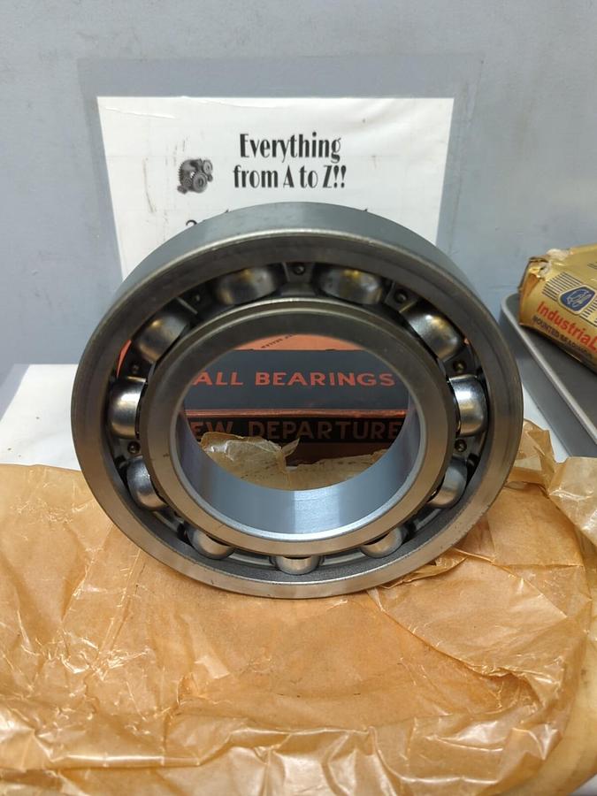 NEW DEPARTURE,7552,DEEP GROOVE BALL BEARING NOS