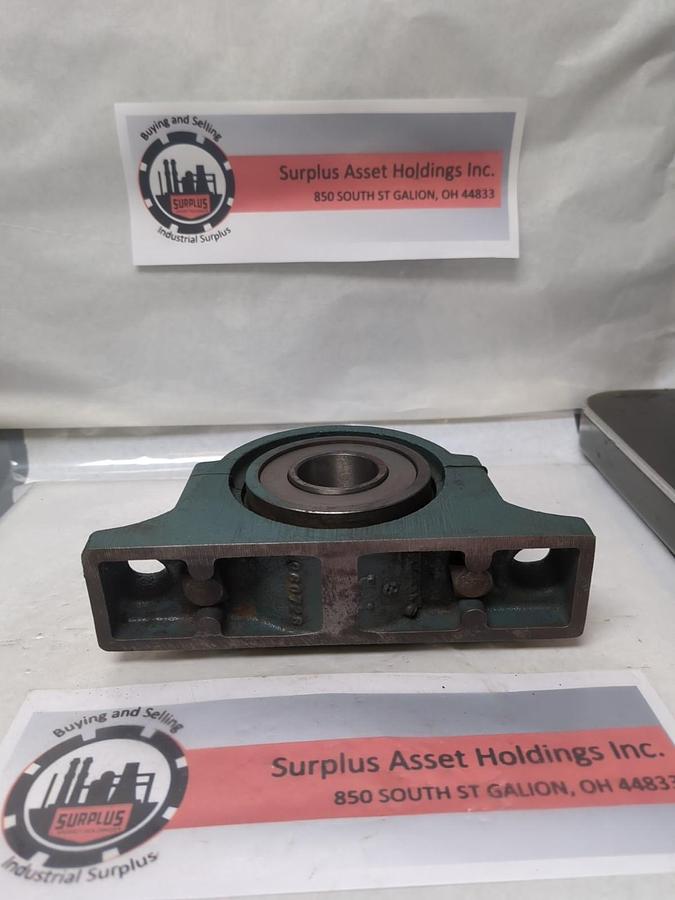 Used DODGE,023173,SPLIT PILLOW BLOCK 2-BOLT BASE 1-11/16 INCH BORE PRE-OWNED