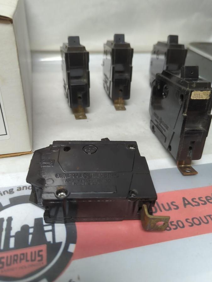 Used GENERAL ELECTRIC,THQB1140,CIRCUIT BREAKER 40 AMP 1-POLE LOT OF 5 PRE-OWNED