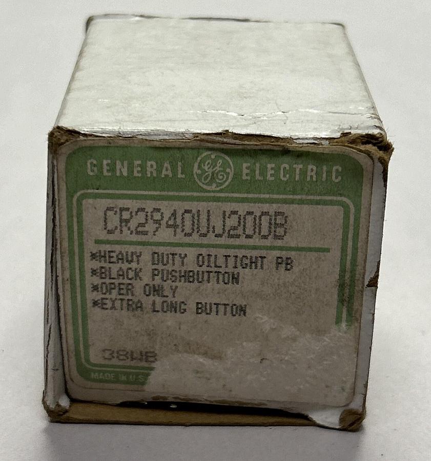 Used GENERAL ELECTRIC,CR2940UJ200B,BLACK PUSHBUTTON NEW