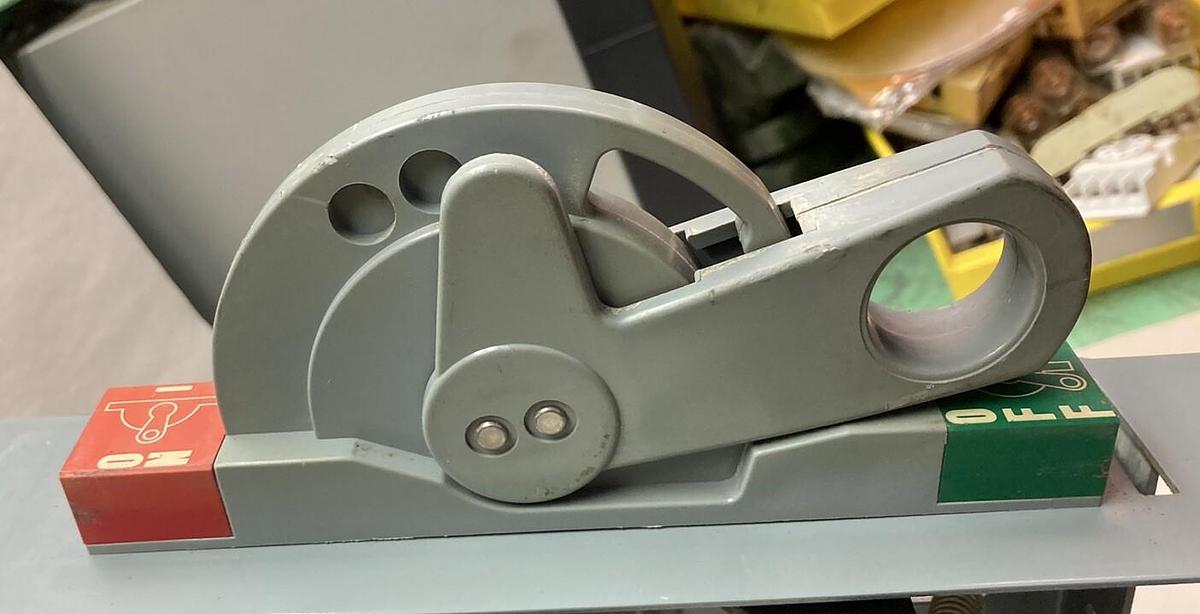 Used Allen Bradley,2100 2192F,60 Amp 12 Inch MCC Disconnect Feeder Bucket