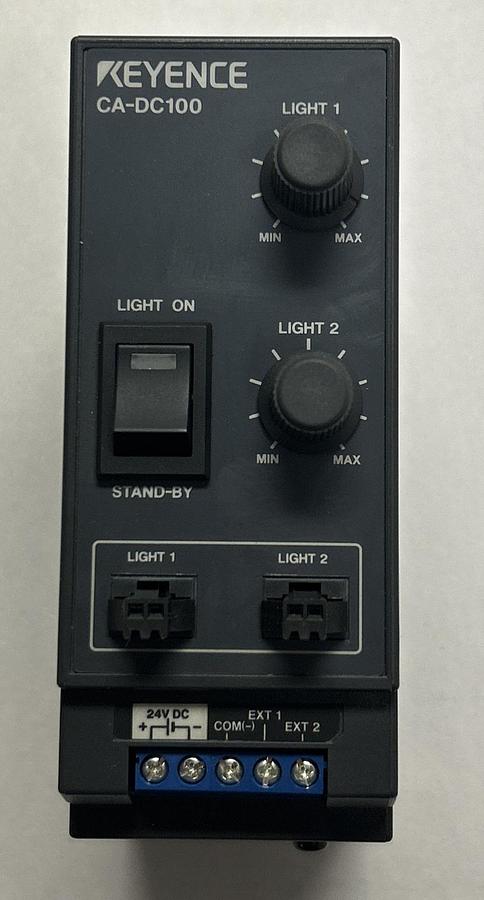 Used KEYENCE,CA-DC100,POWER SUPPLY LIGHT CONTROLLER 24VDC