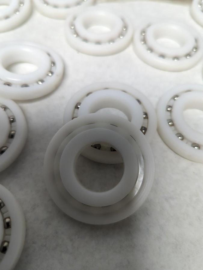 LAWSON,42192,POLYOXYMETHYLENE BALL BEARING 20MM BORE LOT OF 25