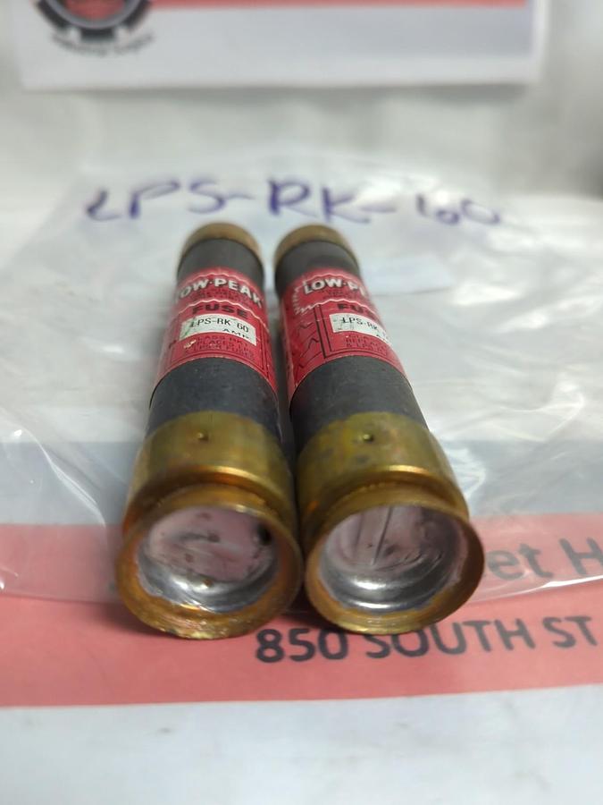 Used COOPER BUSSMANN,LPS-RK-60,LOW-PEAK 60 AMP FUSE LOT OF 2 PRE-OWNED