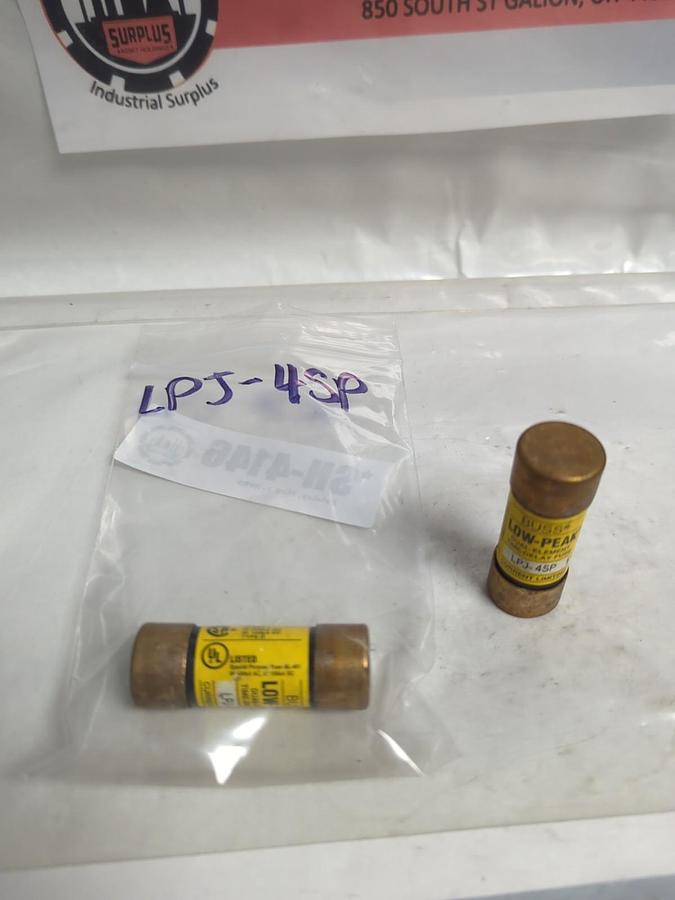 Used COOPER BUSSMANN,LPJ-4SP,LOW-PEAK 4 AMP FUSE LOT OF 2 PRE-OWNED