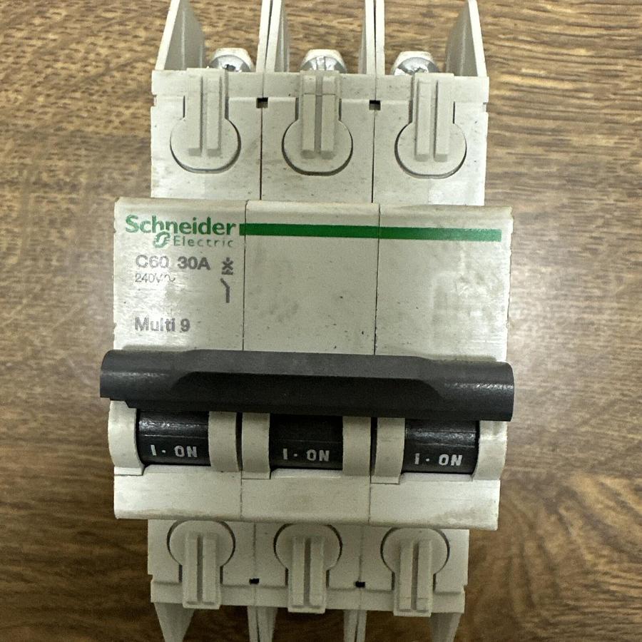 Used Schneider Multi 9,C60 30A,Circuit Breaker