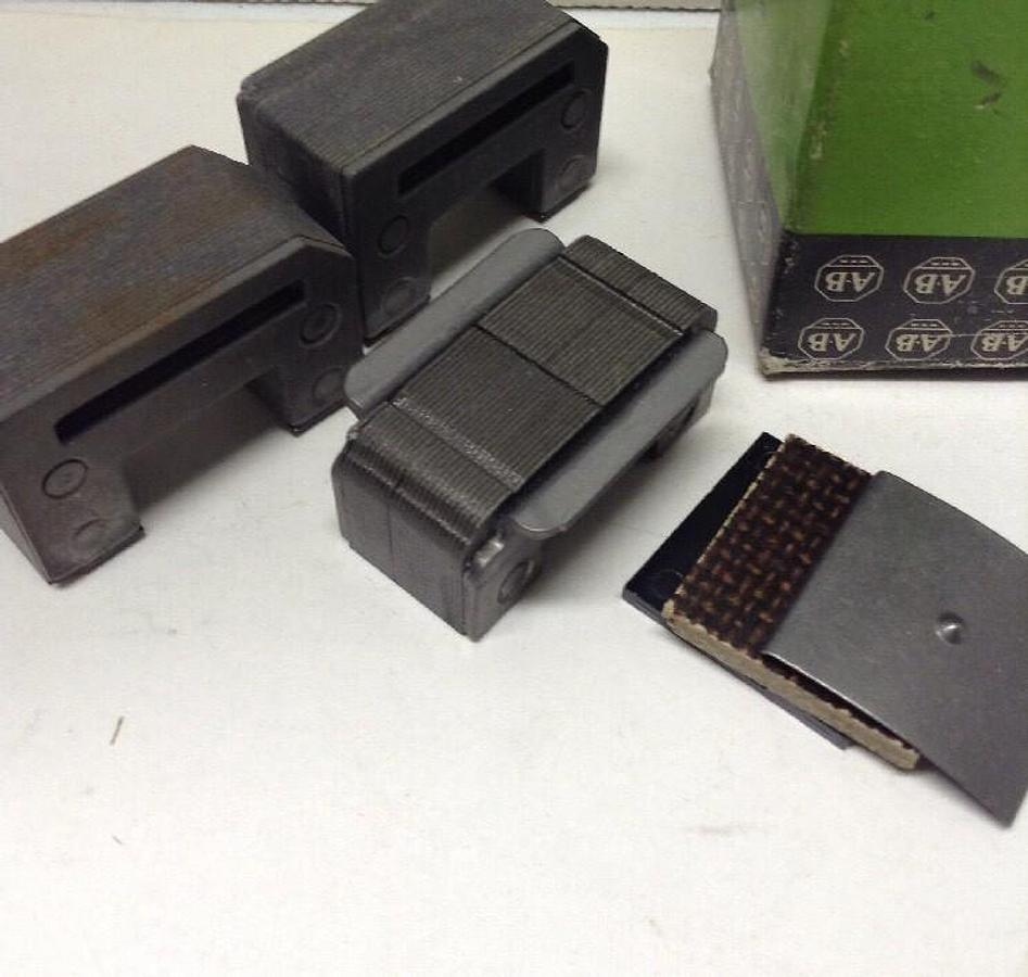 Allen-Bradley,Z31849,Yoke and Armature Assembly Size 0