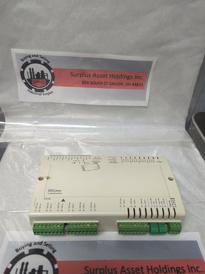 Used JOHNSON CONTROLS,LP-FX14D20-000C,FIELD CONTROLLER FX14 PRE-OWNED
