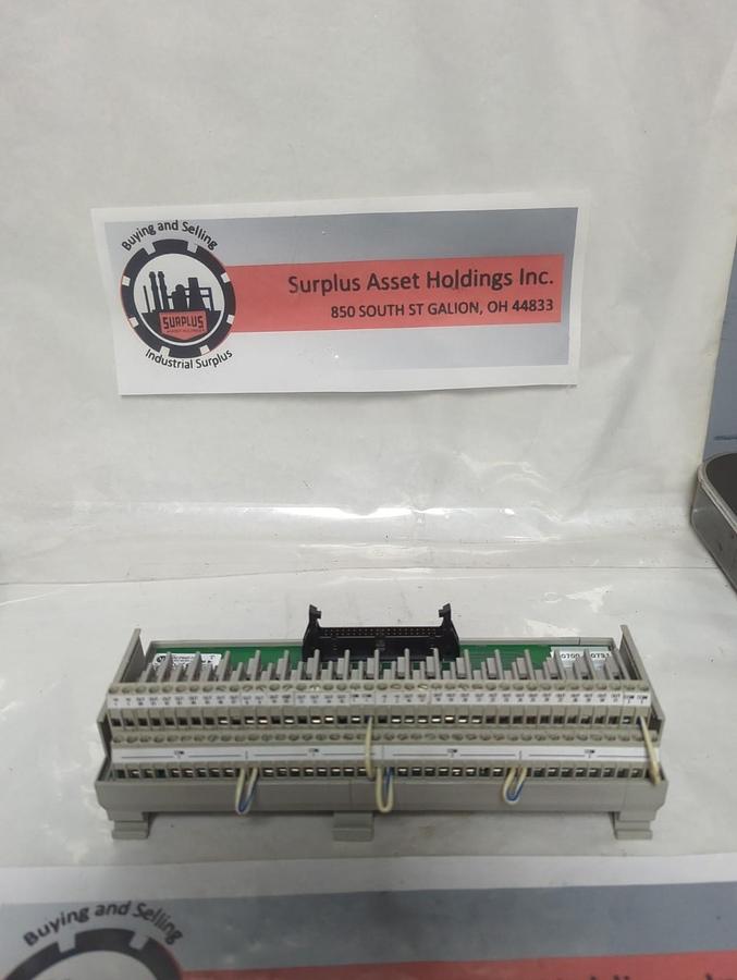Used ALLEN BRADLEY,1492-IFM40F-F24-2,FUSIBLE INTERFACE MODULE SERIES A PRE-OWNED