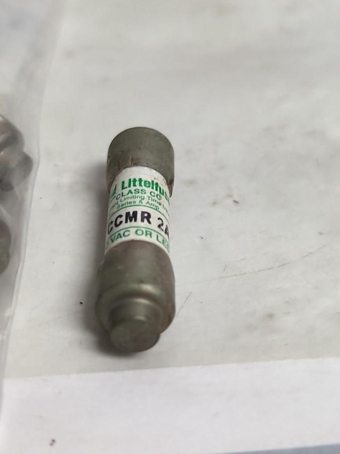 Used LITTELFUSE,CCMR2,CLASS CC 2 AMP FUSE LOT OF 28 PRE-OWNED
