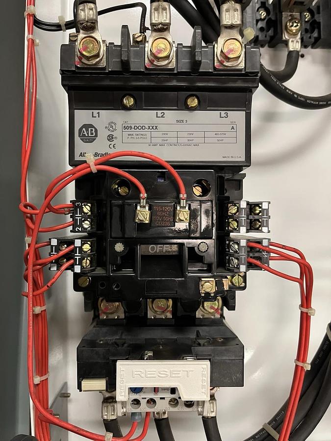 Used ALLEN BRADLEY,2112B,2100 SERIES SIZE 3 STARTER IEC OVERLOAD 32" FUSED MCC BUCKET