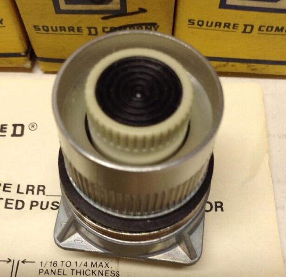 Square D,LRR1B,Push Button Operator LOT of 5 Class 9001