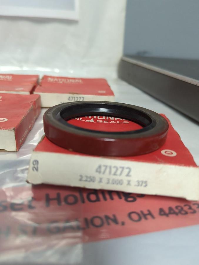 FEDERAL MOGUL,471272,OIL SEAL 2.25X3X.375 INCH LOT OF 6 NOS