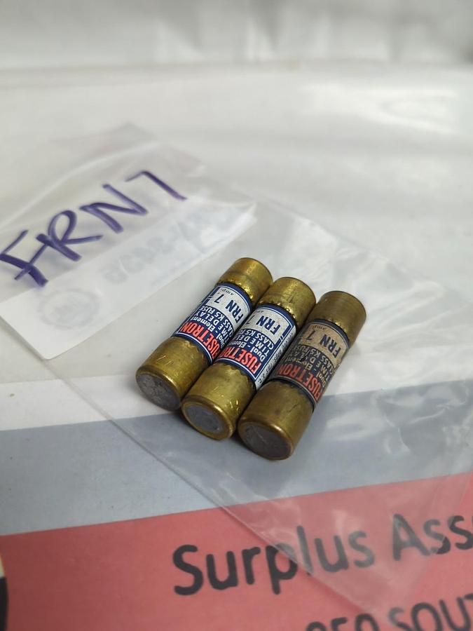 Used COOPER BUSSMANN,FRN-7,FUSETRON 7 AMP FUSE LOT OF 3 PRE-OWNED