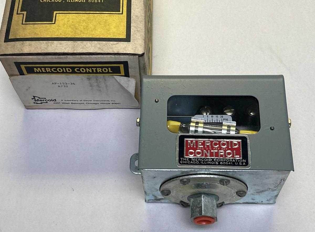 Used MERCOID CONTROL,AP-153-36,PRESSURE SWITCH NEW