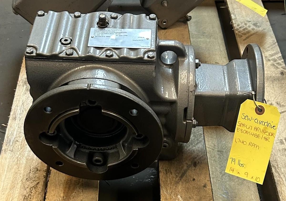 Used SEW-EURODRIVE,SAF67AM145DRE80M4BE1HR,GEAR REDUCER 1740RPM