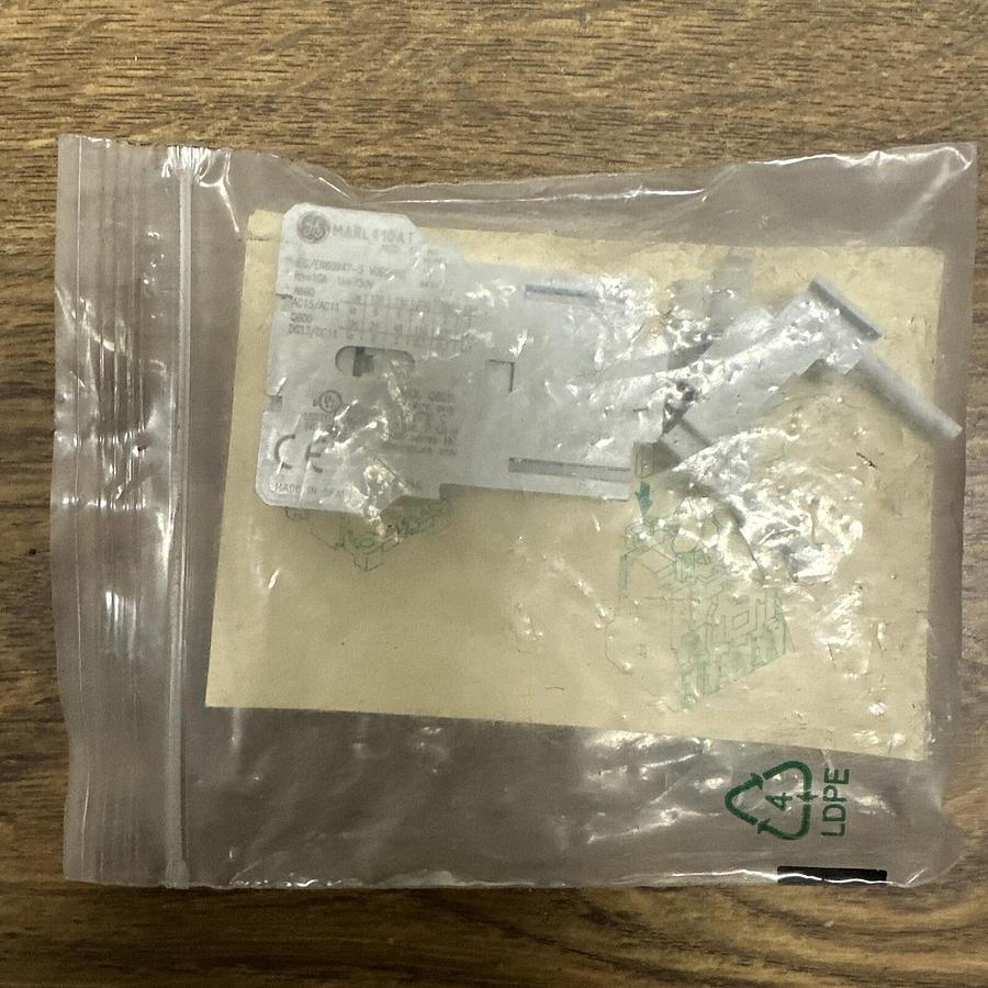 Used GE,MARL110AT,Auxilliary Contact Block