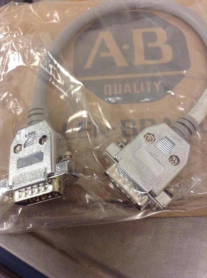 Allen Bradley,2801-NC17A,Cable Vision Platform Accessory 0.36 Meter I/O Interfac