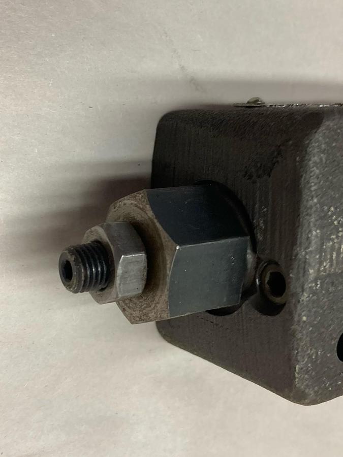 Used Bosch,L00913091F26,Valve