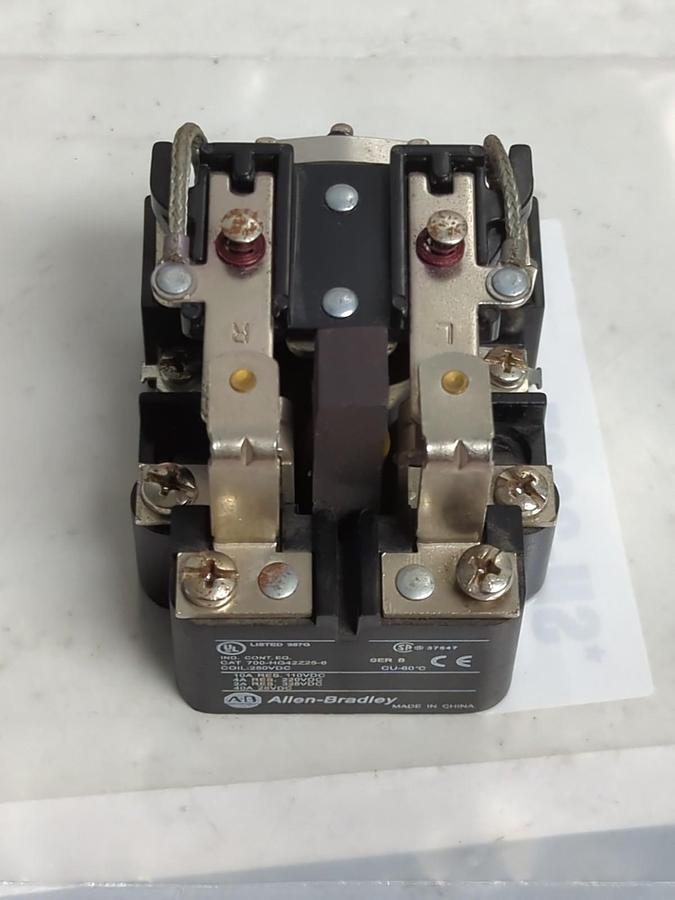 Used ALLEN BRADLEY,700-HG42Z25-6,SERIES B CONTROL RELAY COIL 250VDC PRE-OWNED