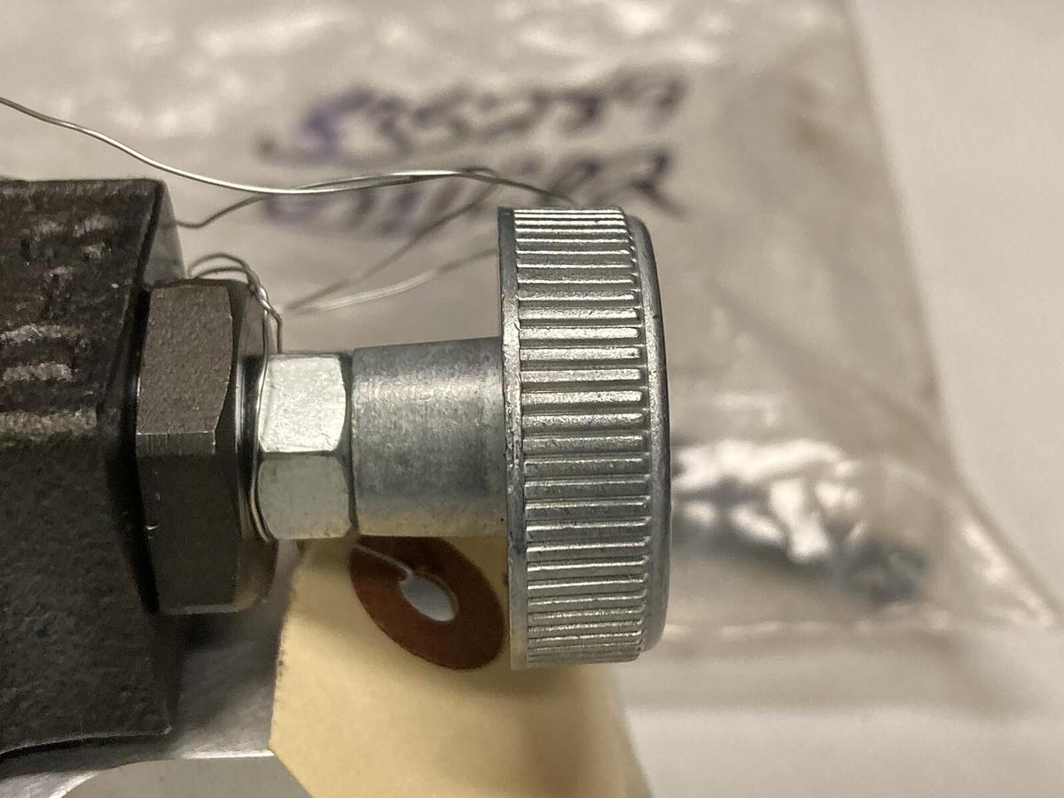 Parker,R4V06-00311A1200,Pressure Relief Valve