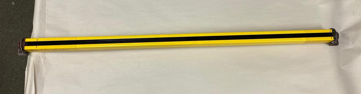 Used STI,MS4332BR,MiniSafe Light Curtain Receiver