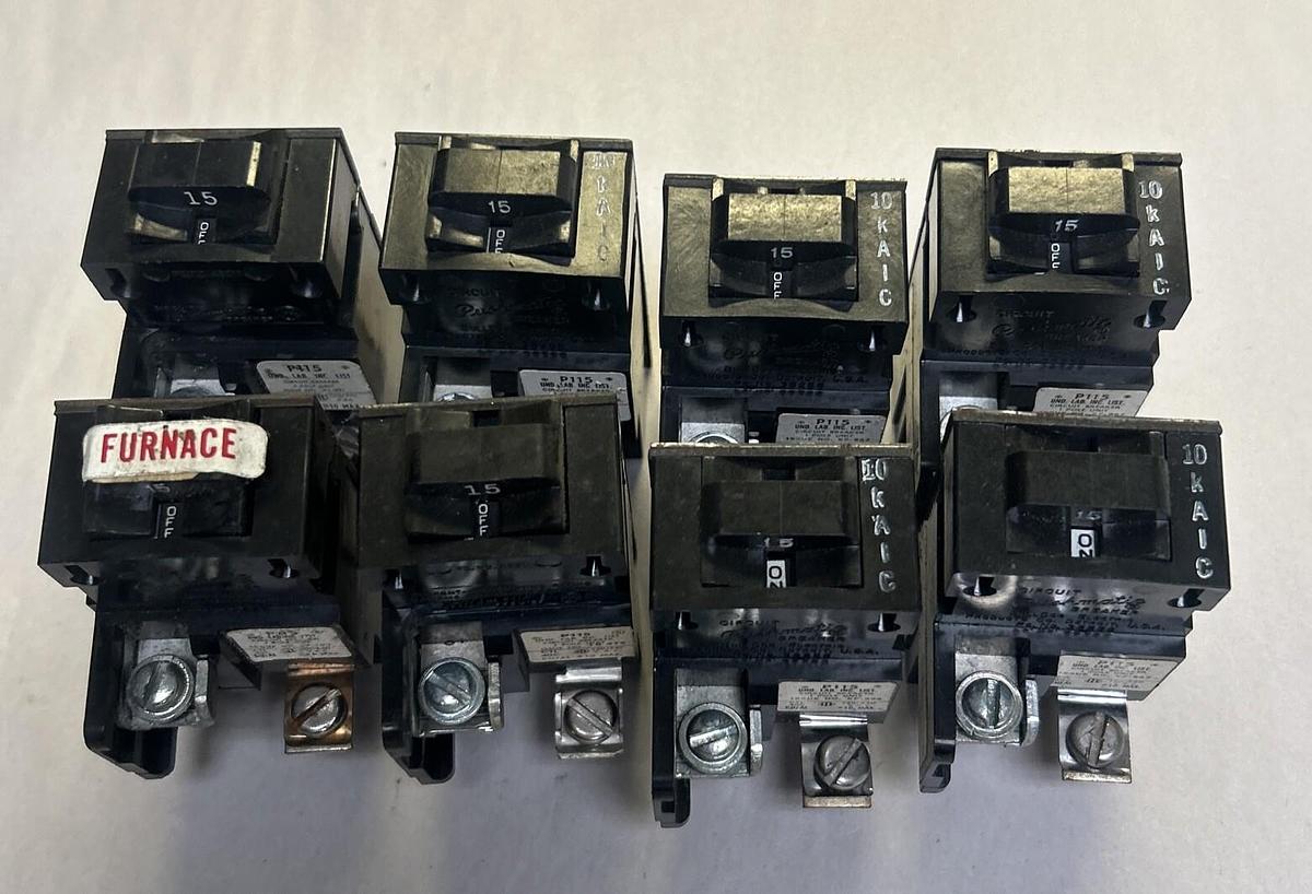 Used BULLDOG,P115,PUSHMATIC CIRCUIT BREAKER 15A 120/240V 1P LOT OF 8