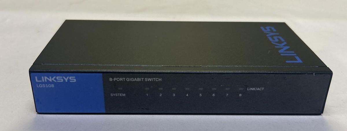 Used LINKSYS,LGS108,8-PORT GIGABIT SWITCH