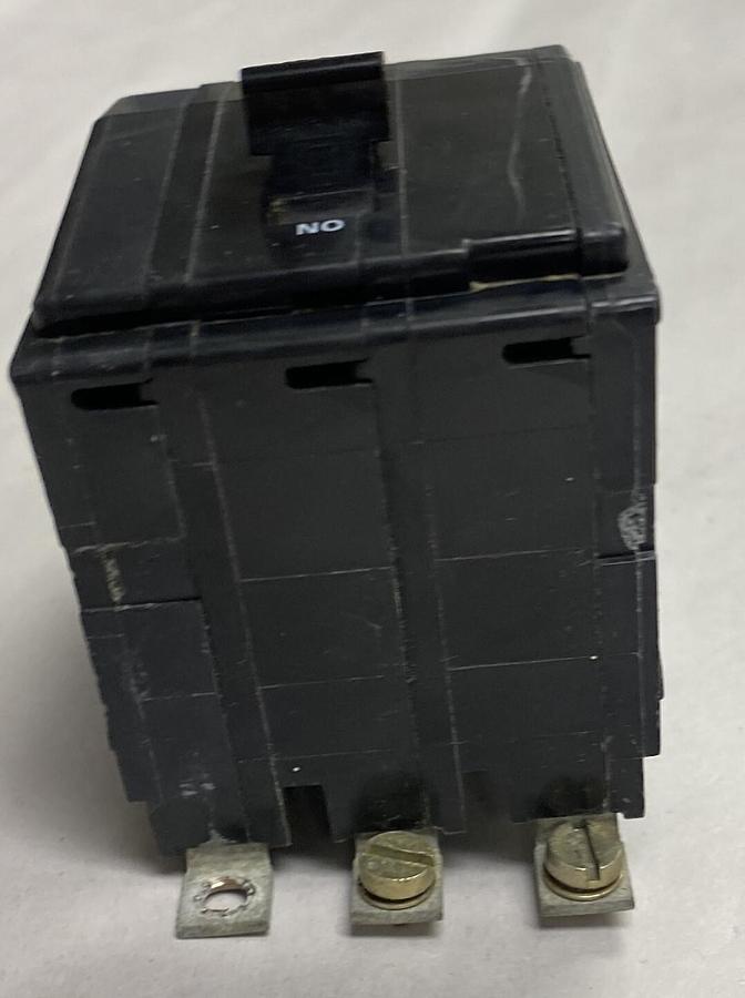 Used Square D,NE-2702,Circuit Breaker 60AMP 3-Pole