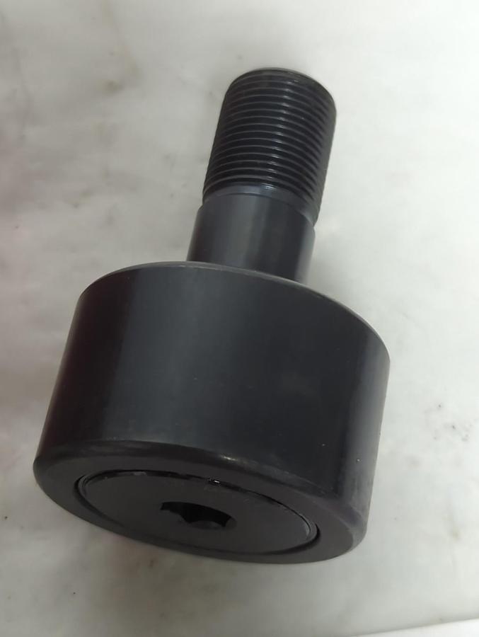 MCGILL,CF2-1/2SB,LUBRI-DISC CAM FOLLOWER NOS