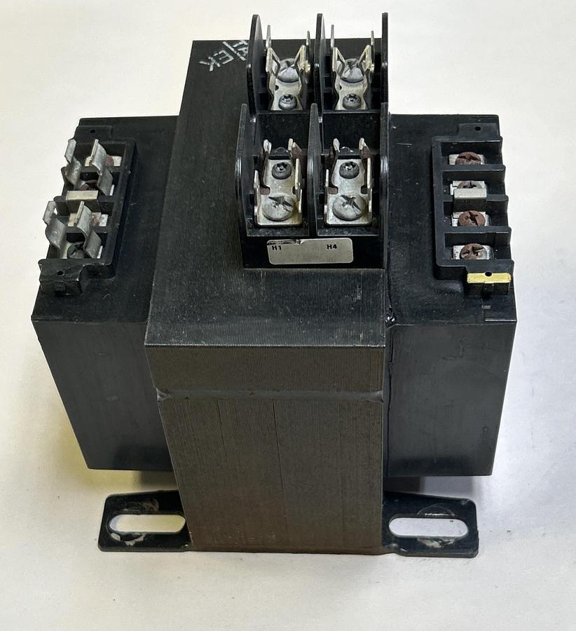 Used CUTLER-HAMMER,C0500E2AFB,CONTROL TRANSFORMER 500VA