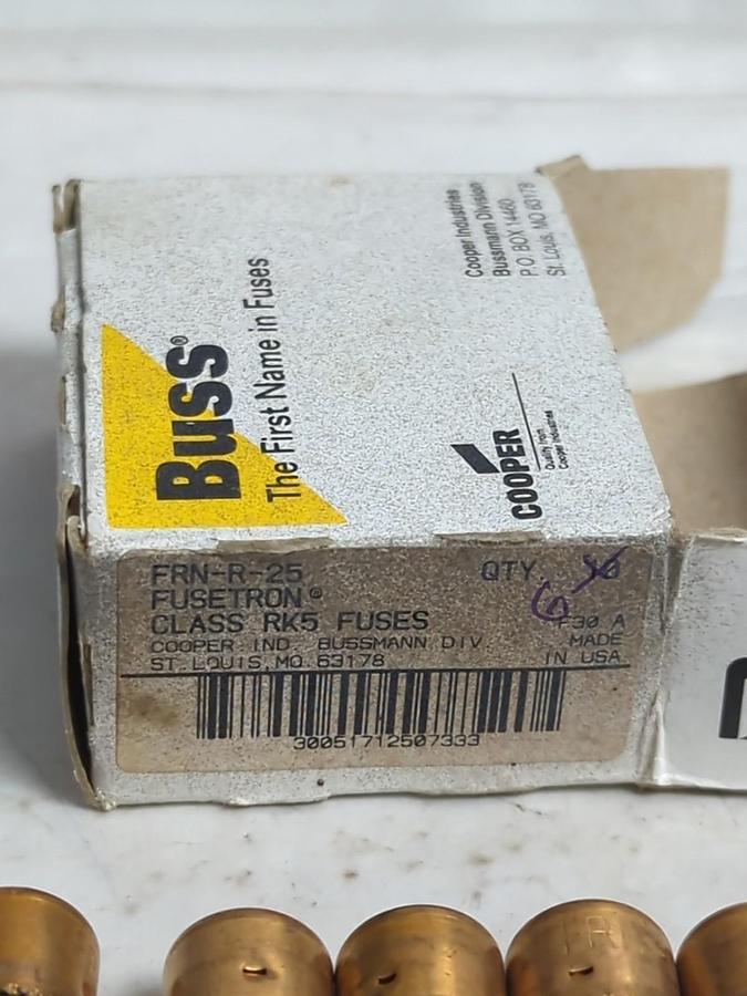COOPER BUSSMANN,FRN-R-25,FUSETRON 25 AMP FUSES BOX OF 6 NOS