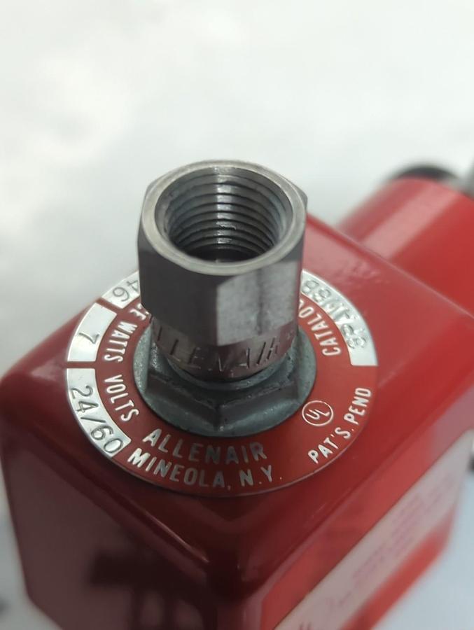 ALLENAIR,3PAW8BC,3-WAY BRASS SOLENOID VALVE 150PSI NOS