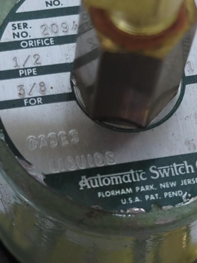 ASCO,8210A11,SOLENOID VALVE 10.5 WATT 3/8 INCH NPT 115/60 NO BOX