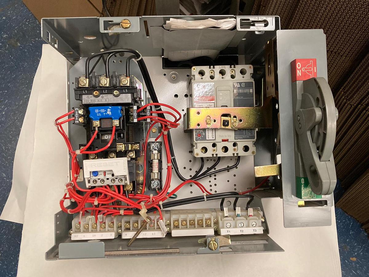 Used Allen-Bradley,2100 2113,Size 1 MCC 12 INCH Starter Bucket 7 Amp Breaker