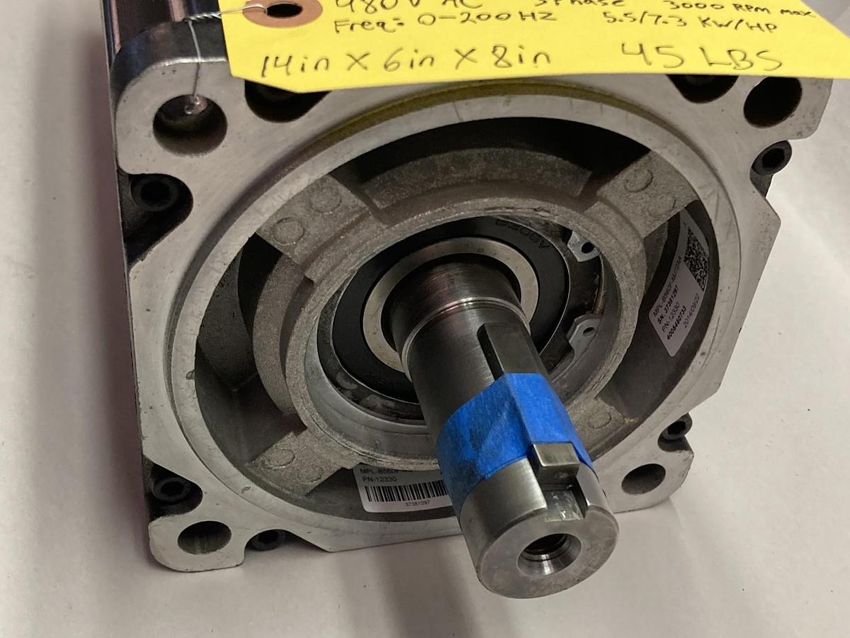 Used Allen-Bradley,MPL-B560F-MJ72AA,3-Phase Servo Motor 460V 3000RPM