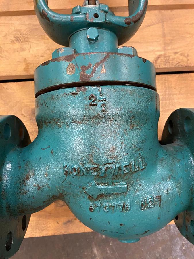 Used HONEYWELL,7847,2-1/2 INCH RATING 250 ACTUATOR VALVE