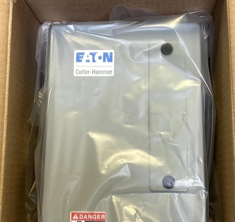 EATON CUTLER-HAMMER,ECL03C1A2A,LIGHTING CONTACTOR ENCLOSURE 30A 2P NEW