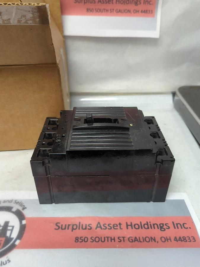 Used GENERAL ELECTRIC,TE132020,CIRCUIT BREAKER 3-POLE 20 AMP PRE-OWNED