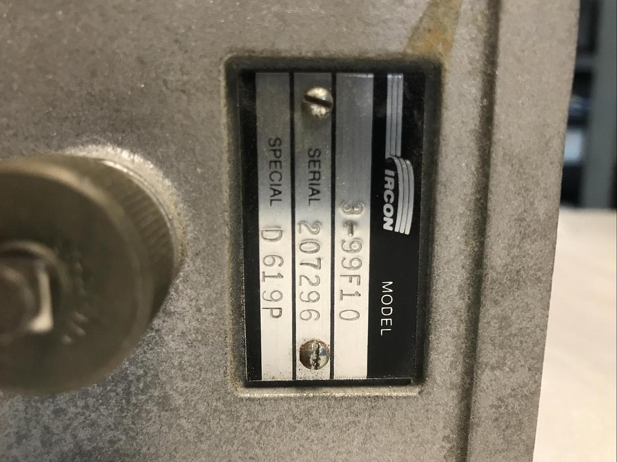 Used Ircon Modline Plus,3-99F10,Infrared Thermometer