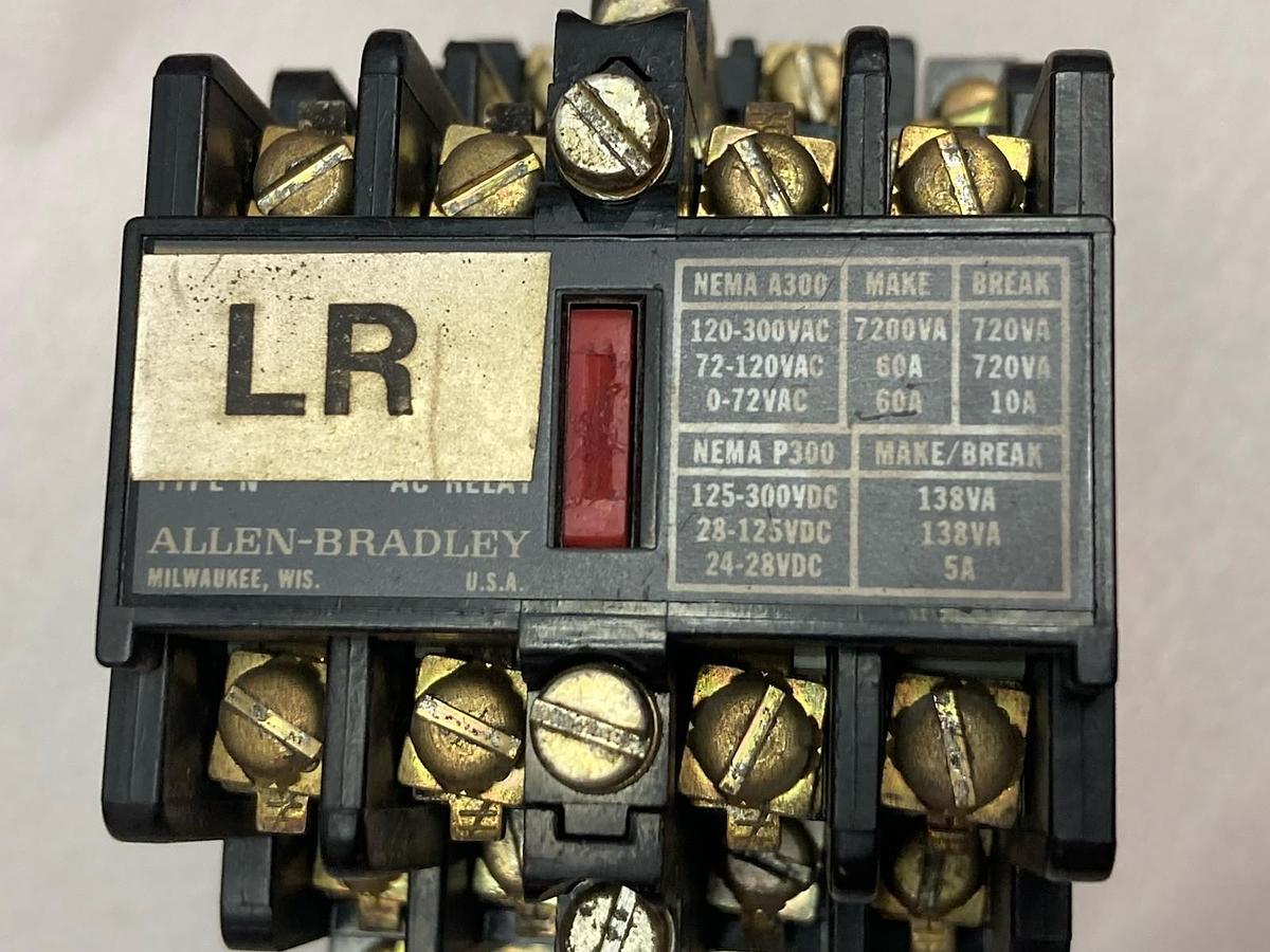 Used Allen Bradley,700-N200A1,Control Relay Ser C